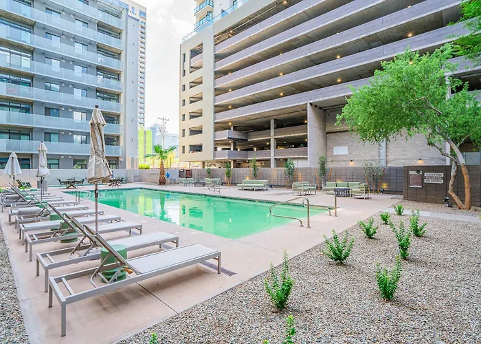 Luxury At Dt Phx Balcony Pool Gym Parking Wd Apartment *