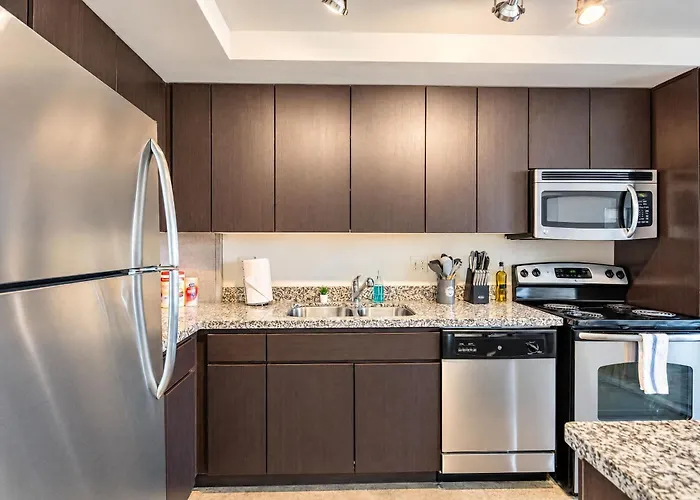 Luxury At Dt Phx Balcony Pool Gym Parking Wd Apartment *
